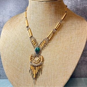 Peruvian Tear Drop Bamboo Necklace Green Stone